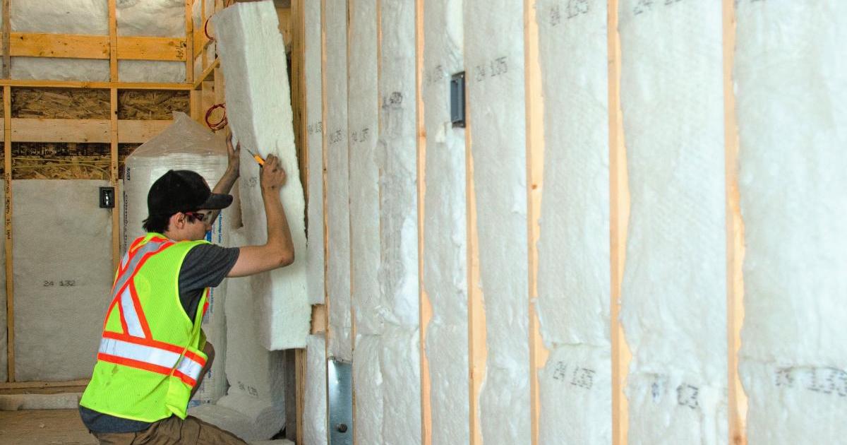 When to ReUse, TopUp, or Totally Replace Your Insulation Okanagan