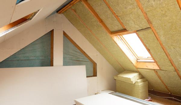  Your Guide to Cathedral Ceiling Insulation in the Okanagan | Okanagan Insulation Services