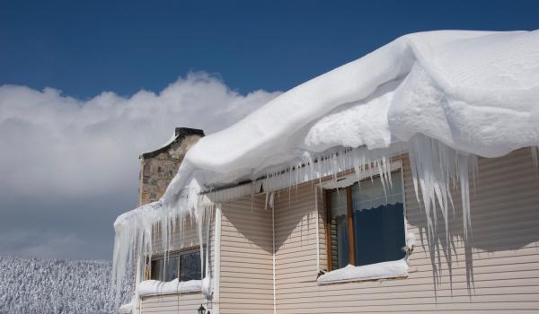  How to Prevent Ice Dams on Your Okanagan Home | Okanagan Insulation Services